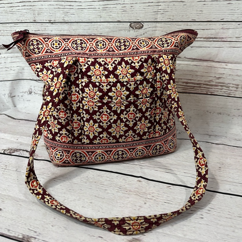 VERA BRADLEY Retired Burgundy Scroll Tote Purse